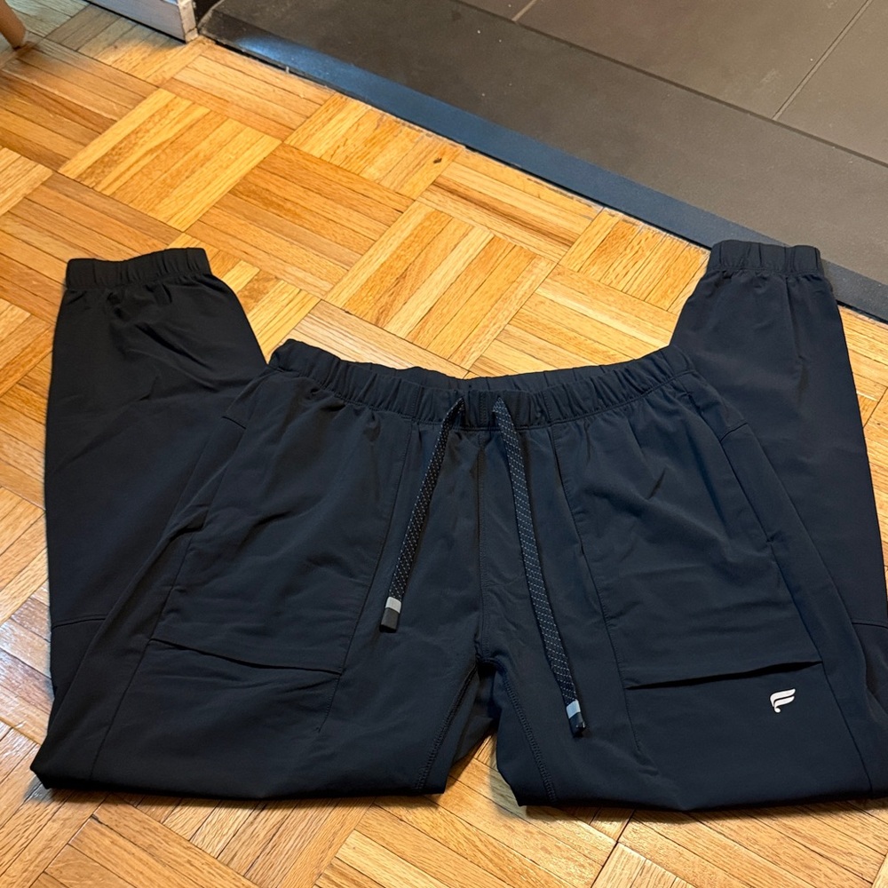 Fabletics Men's Black Joggers
